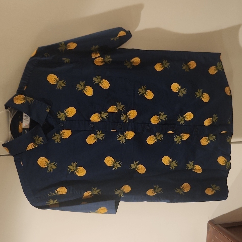 Mens Medi Old Navy Pineapple Print Hawaiian Button Down Shirt Navy Blue! 🆕️